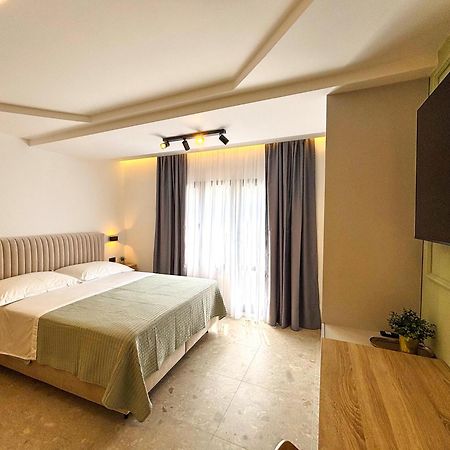 Marthinis Luxury Suites 斯普利特 外观 照片